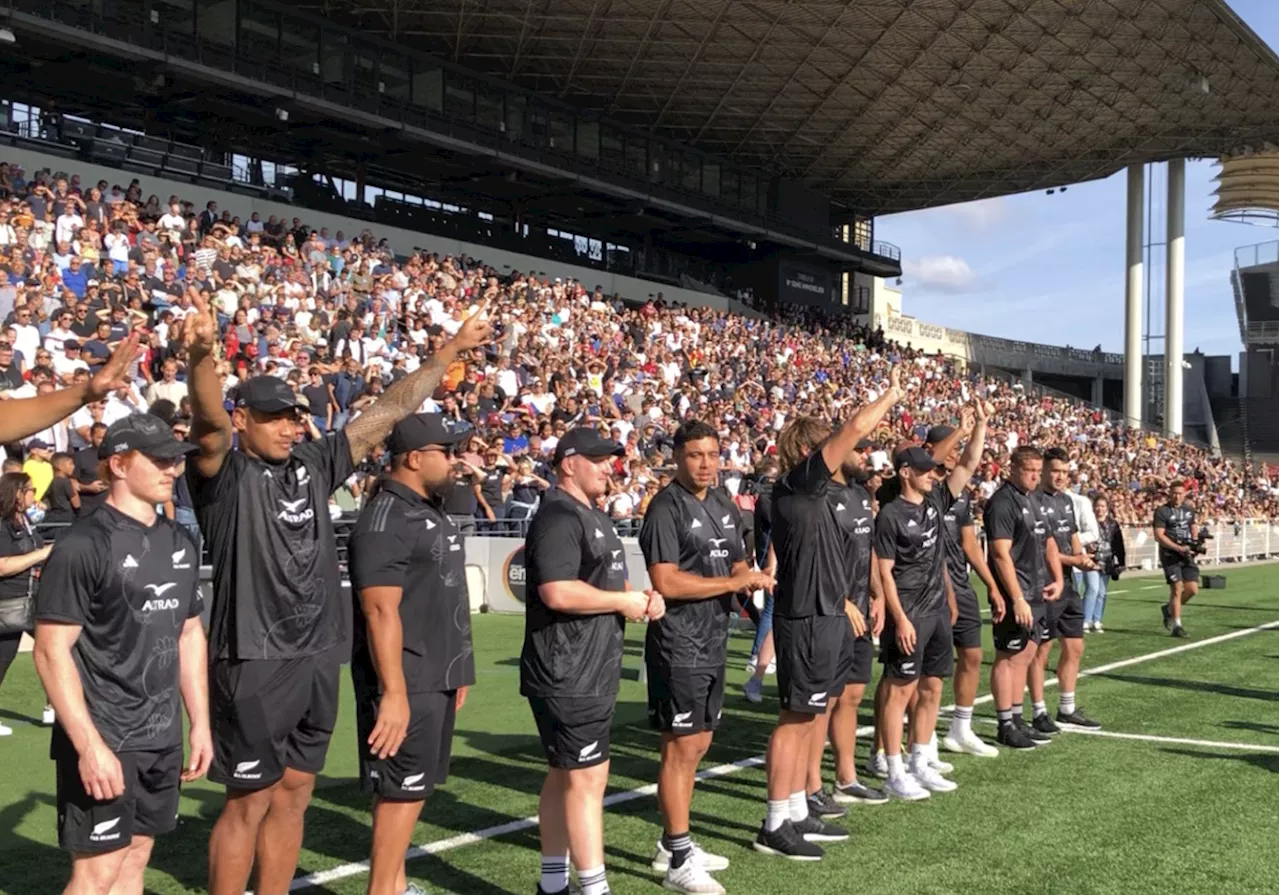 'Une organisation désastreuse' : l'événement des All Blacks à Lyon déçoit | Actu Lyon