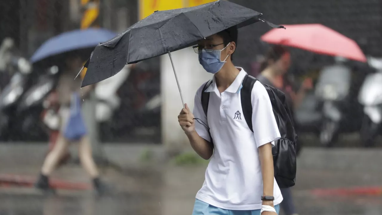 Typhoon Koinu heads toward southern China and Hong Kong after leaving 1 dead in Taiwan