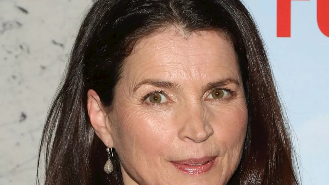 Julia Ormond: Sie reicht Klage gegen Harvey Weinstein und Disney ein