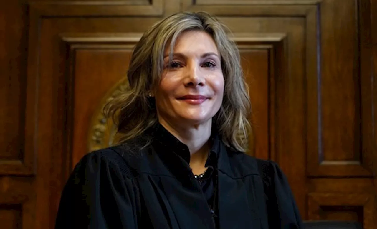 Two Judges Ask Leslie Celebrezze to Resign as Top Judge Amid Lawsuit Controversy and FBI Questioning