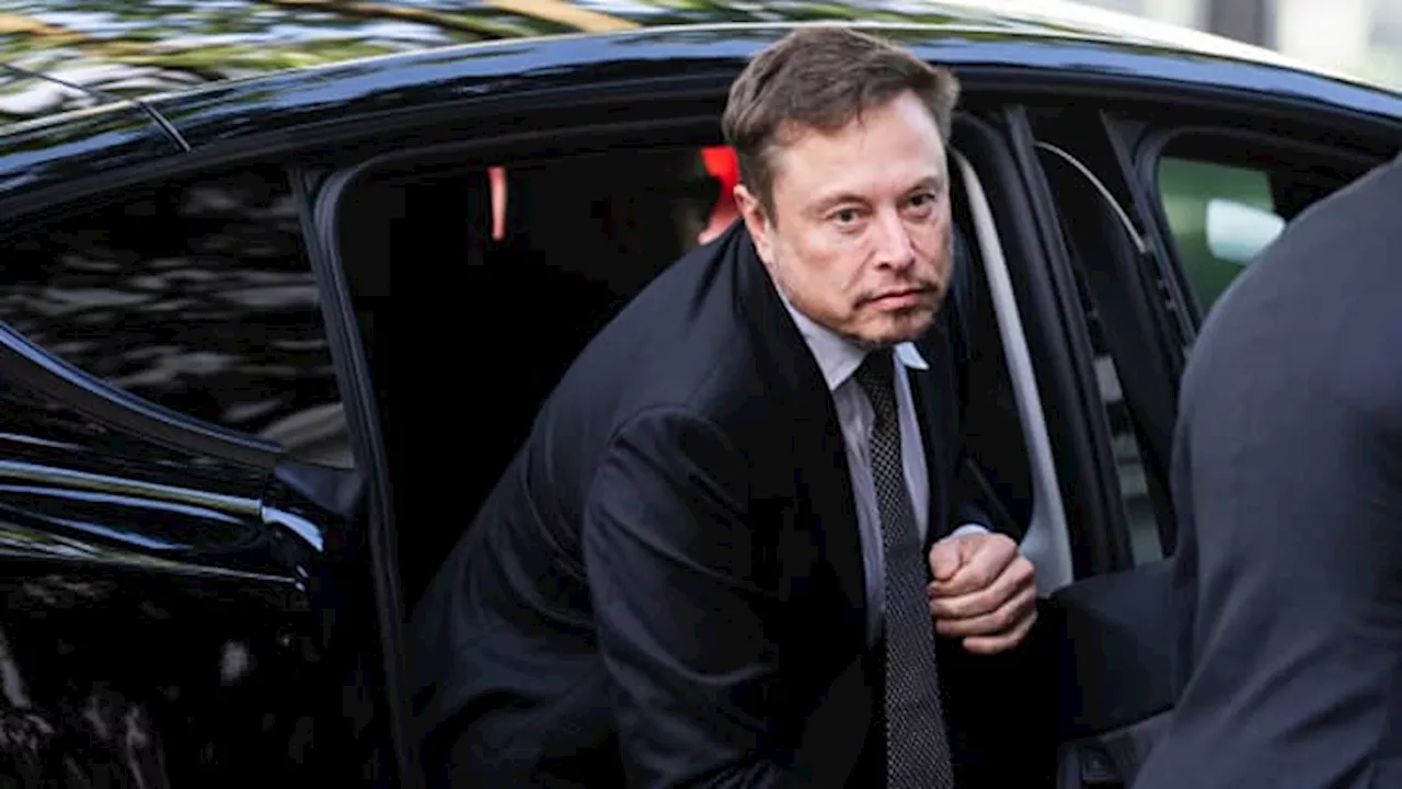 SEC sues to force Elon Musk to testify in Twitter probe