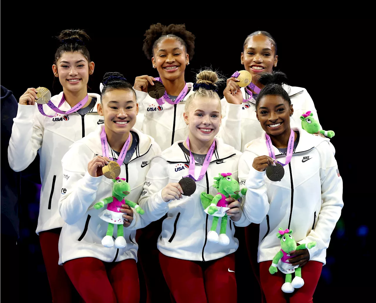 Simone Biles Leads U.S. Women’s Team To Seventh-Straight Title At World Championships