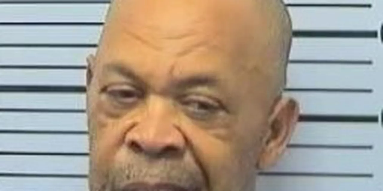 Man accused of kidnapping, robbery after asking for ride, Mobile police say