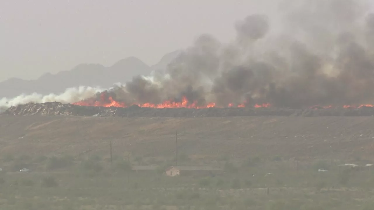 Phoenix area residents dealing with smell from landfill fire smoke