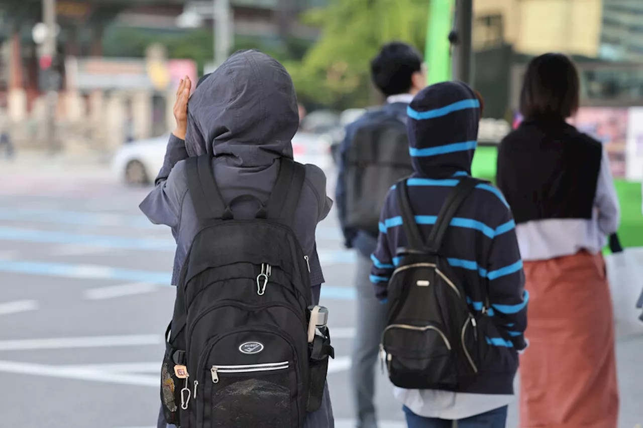 갑자기 경량패딩 날씨…내일은 5도까지 떨어진다