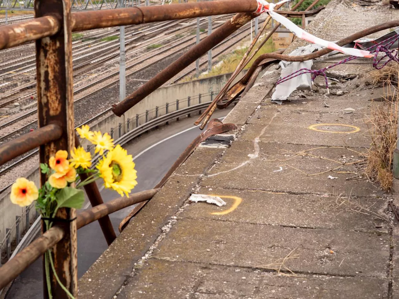 Il malore dell'autista e il guardrail fragile: nella scatola nera i metri finali del bus