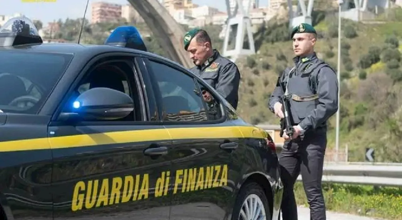 Fatture gonfiate e false per 33 milioni, arrestato imprenditore viterbese a Cesena