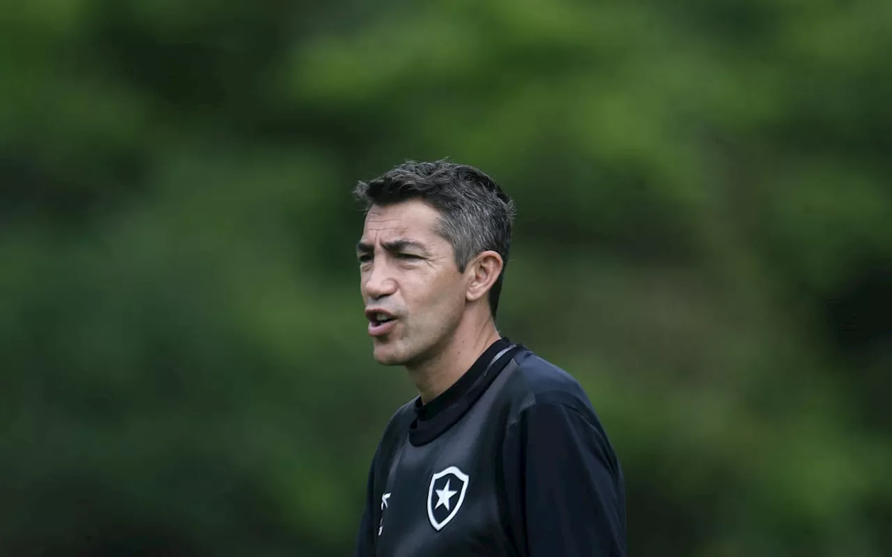 Bruno Lage vai ao CT do Botafogo, se despede e deseja sorte ao elenco