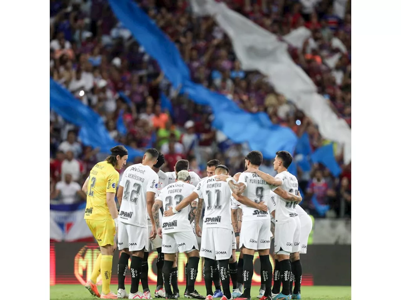 Corinthians foca em mês crucial na luta contra o rebaixamento no Brasileirão - Lance!