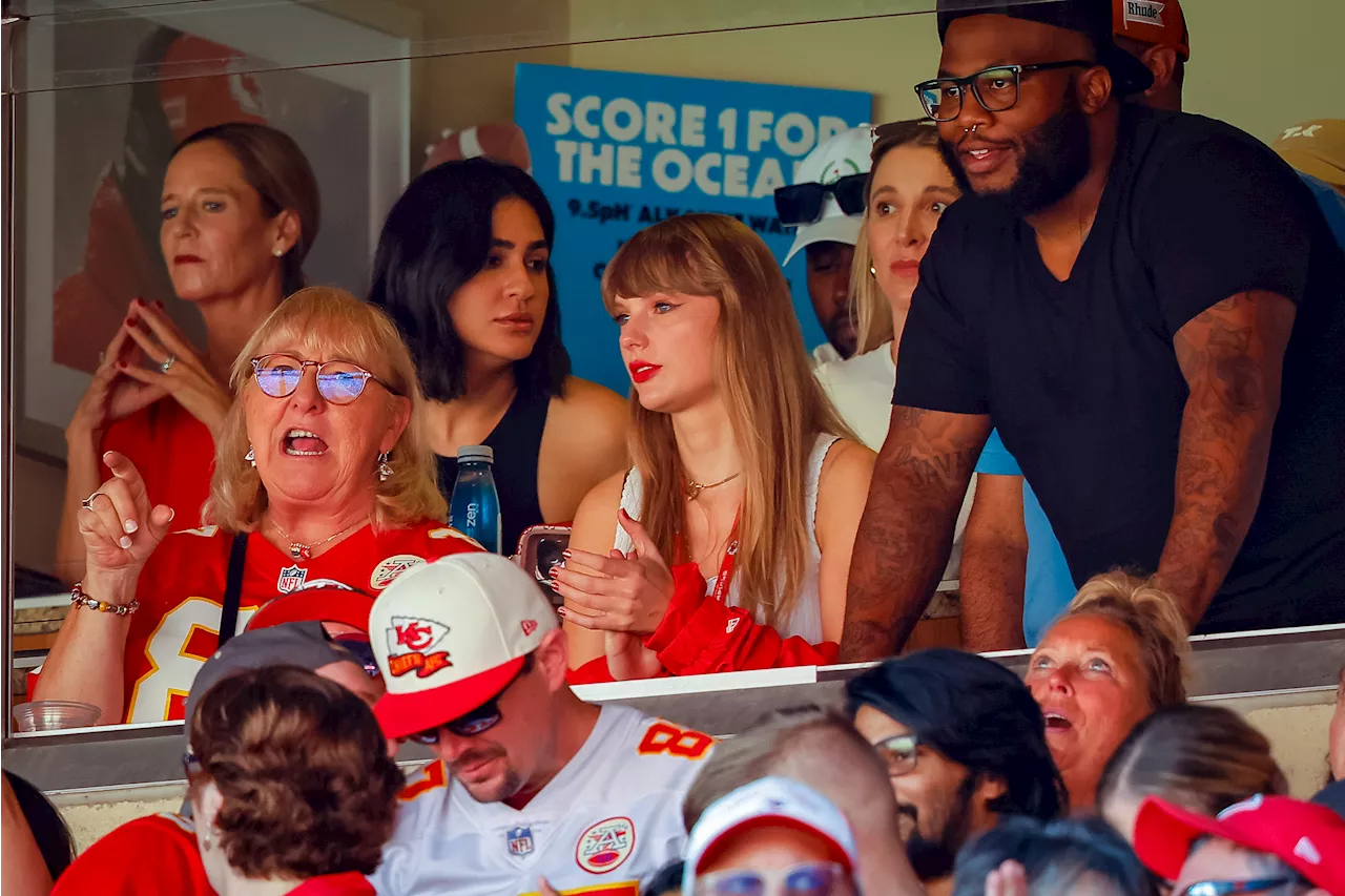 How Travis Kelce's mom Donna is shaking off \u2018haters' over Taylor Swift