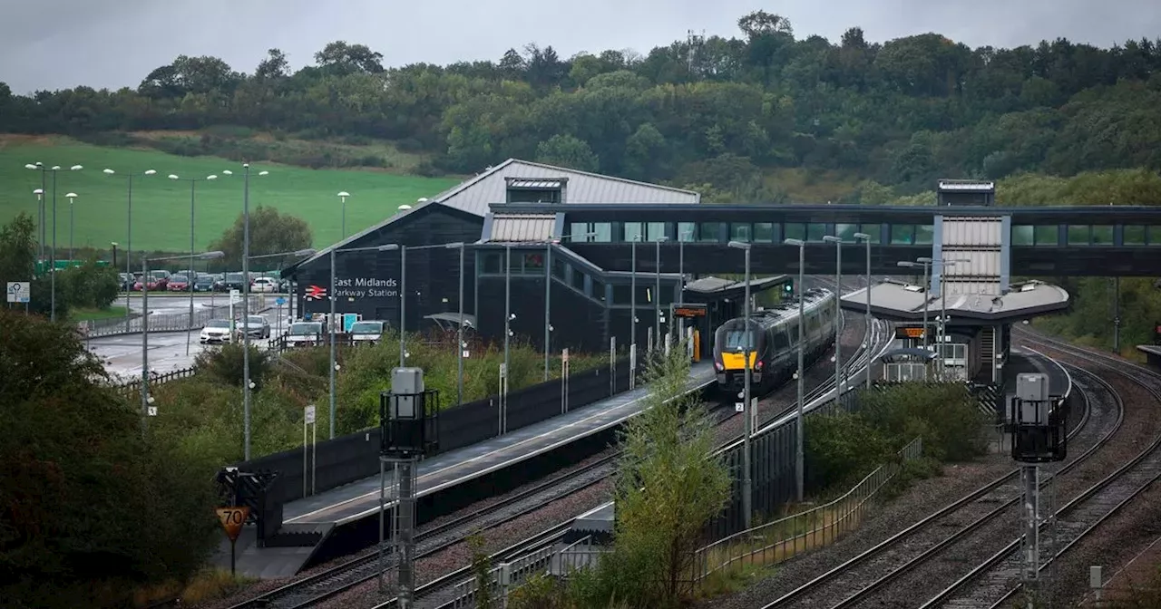 HS2 live updates as northern leg cancelled and Rishi Sunak announces £36bn to be spent on other projects