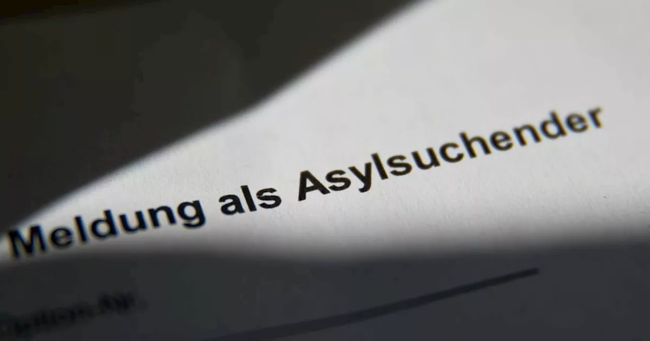 Asylbewerber in NRW: Keine Bezahlkarten geplant\u200b