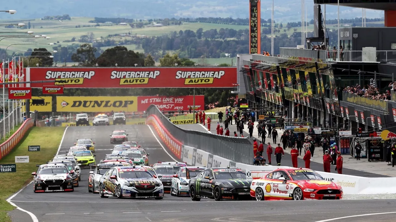 ‘We have no idea how it’s going to unfold’: Bathurst 1000 to bring some of the &#8216;best live television&#8217;