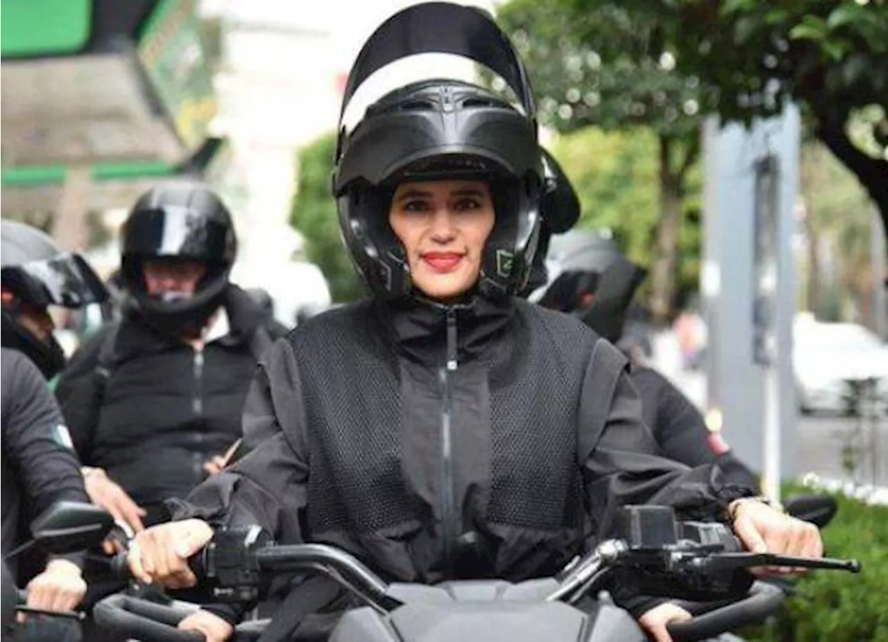 Motocicletas no tenían placas y obstruían vialidad, señala Batres sobre lío de Sandra Cuevas en Ceda