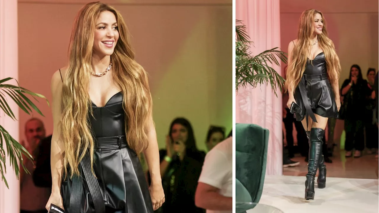 Shakira sabe cómo llevar botas altas de piel en tendencia dominatrix de Otoño-Invierno 2023