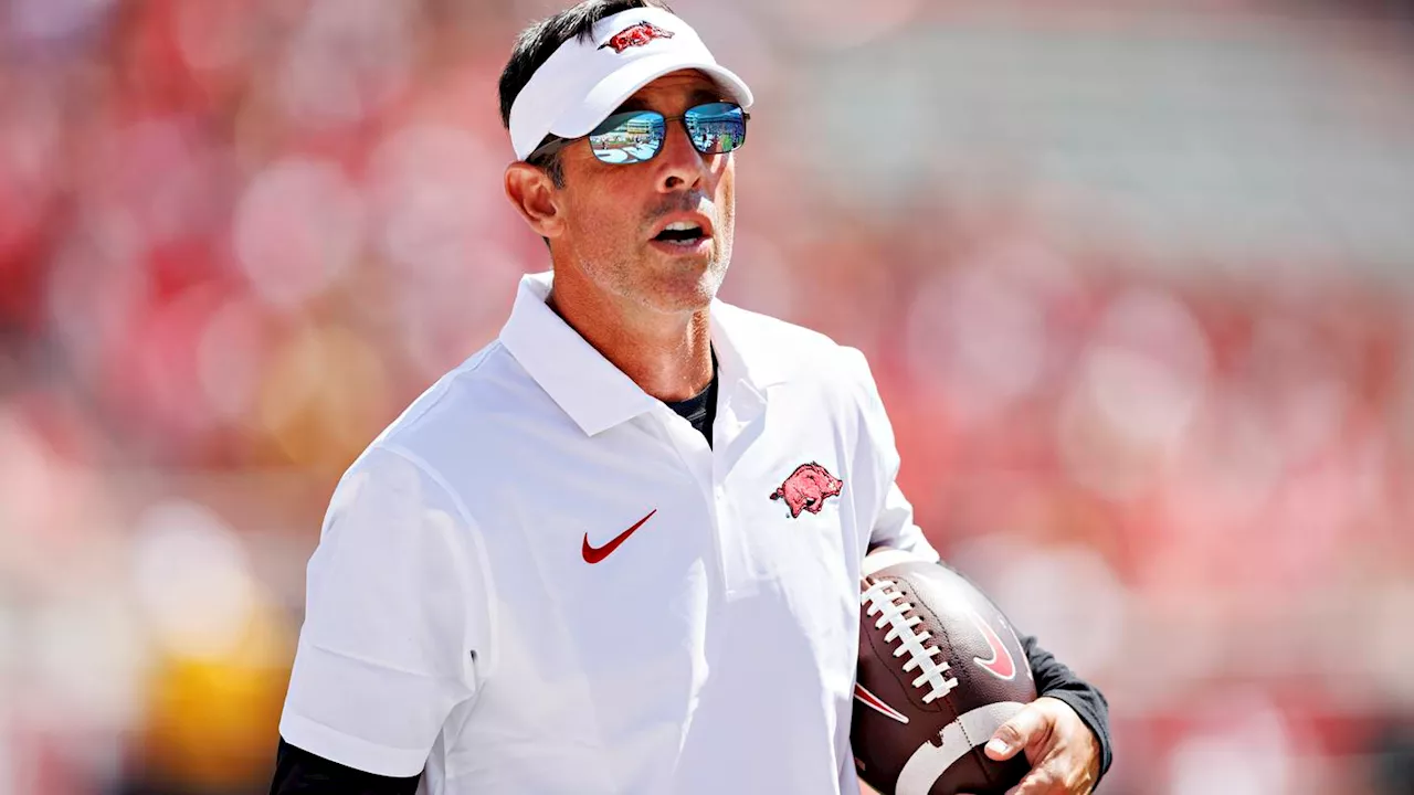 Arkansas OC Dan Enos squabbled with students via email after Texas A&M loss, FOIA request confirms