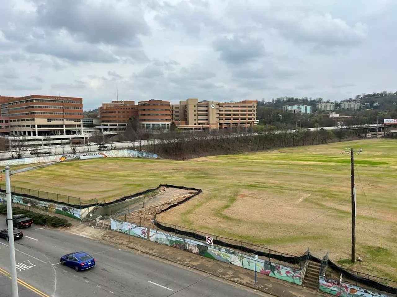 Southtown: Housing Authority signs on $39 million senior housing deal