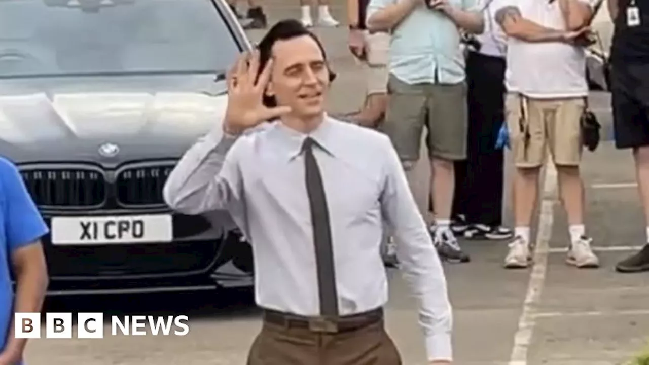 Loki star Tom Hiddleston surprises family during Ware filming