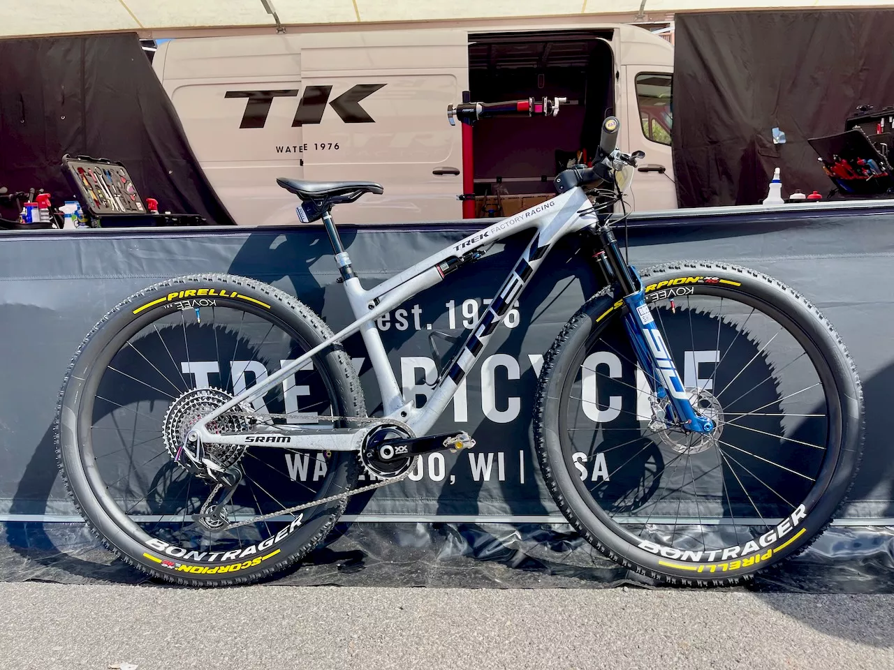 World Cup Pro Bike Check: Evie Richards’ XCC Winning Trek SuperCaliber