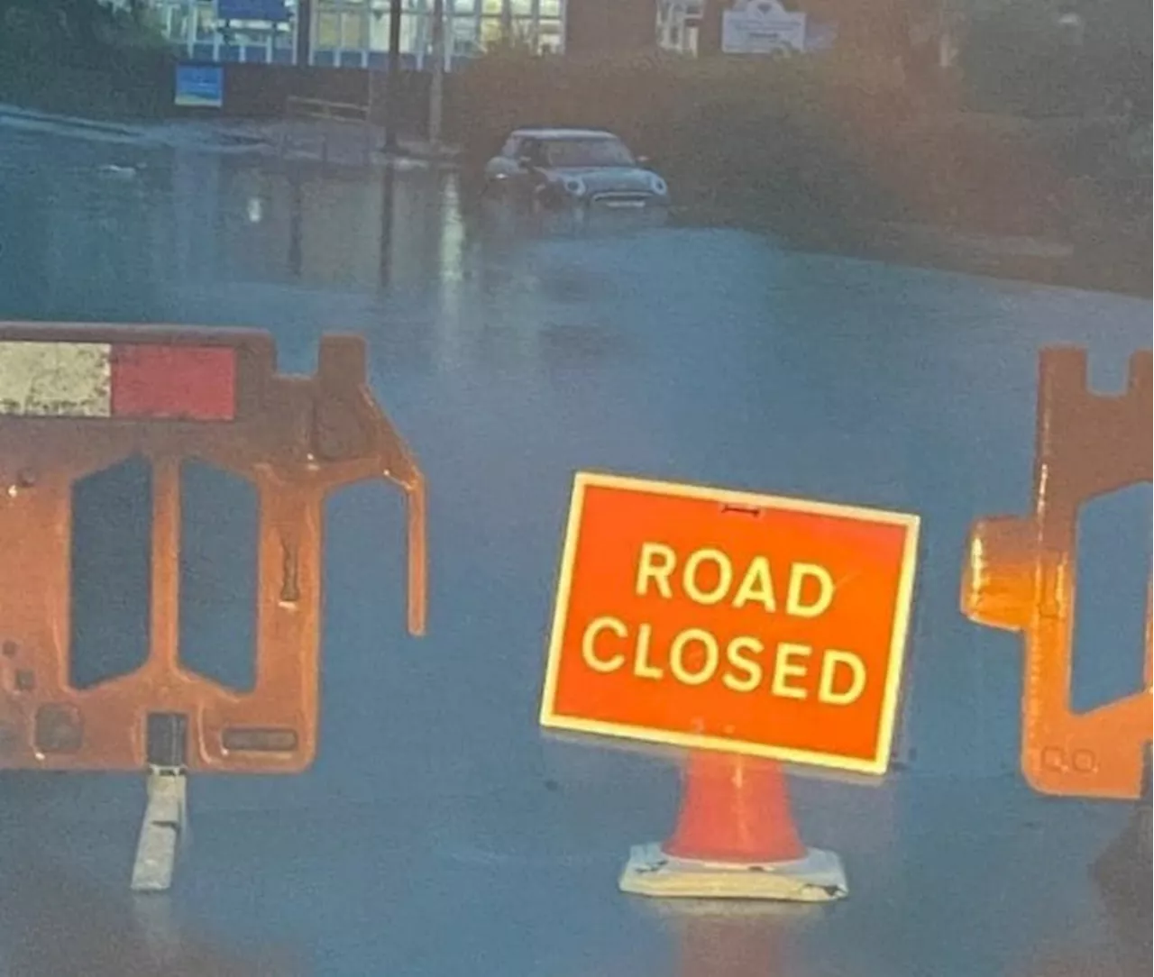 Preston roads flooded after heavy rainfall as River Ribble flood alert triggered