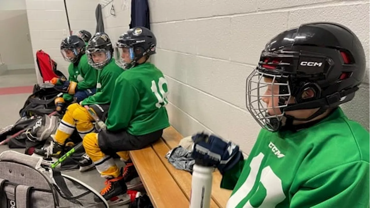 N.S. minor hockey community voices support for dressing room policy change