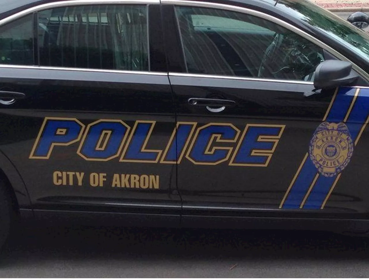 Woman, 62, critically injured in hit-and-run as she crosses Akron street