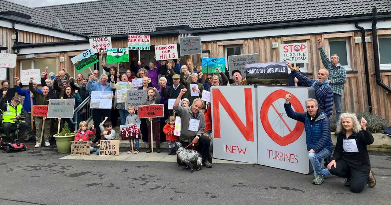 Protestors make windfarm objections clear