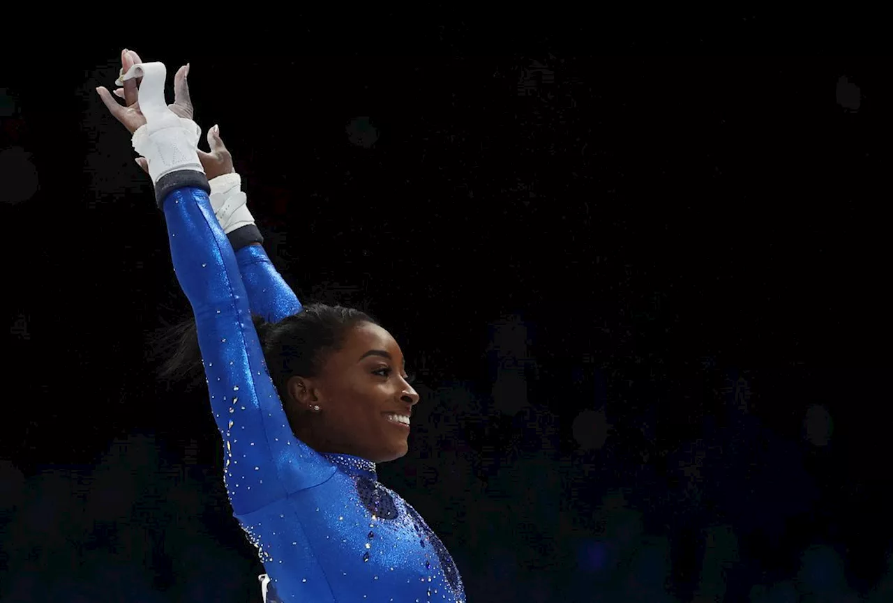 La resiliente sonrisa de Biles, de nuevo campeona del mundo de gimnasia