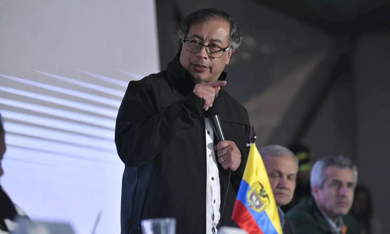 Fiscal\u00eda responde al presidente Petro sobre supuesto plan para asesinarlo