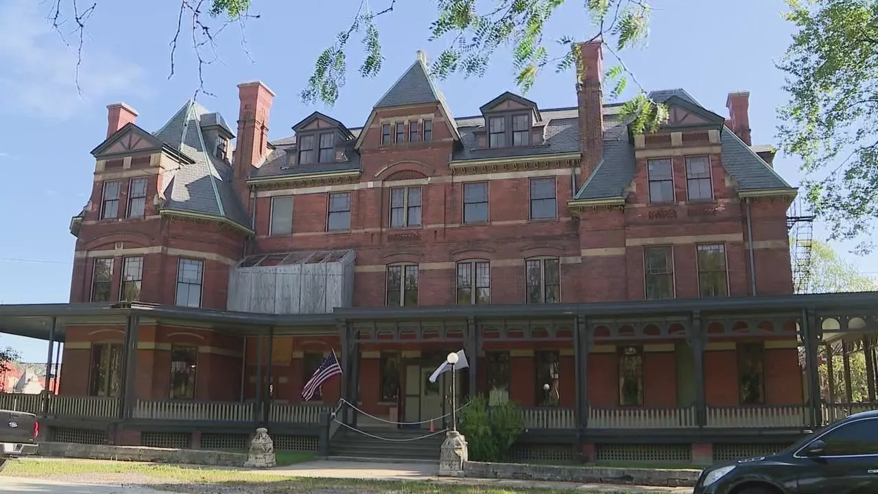 Historic Pullman neighborhood celebrates 50 years of home tours