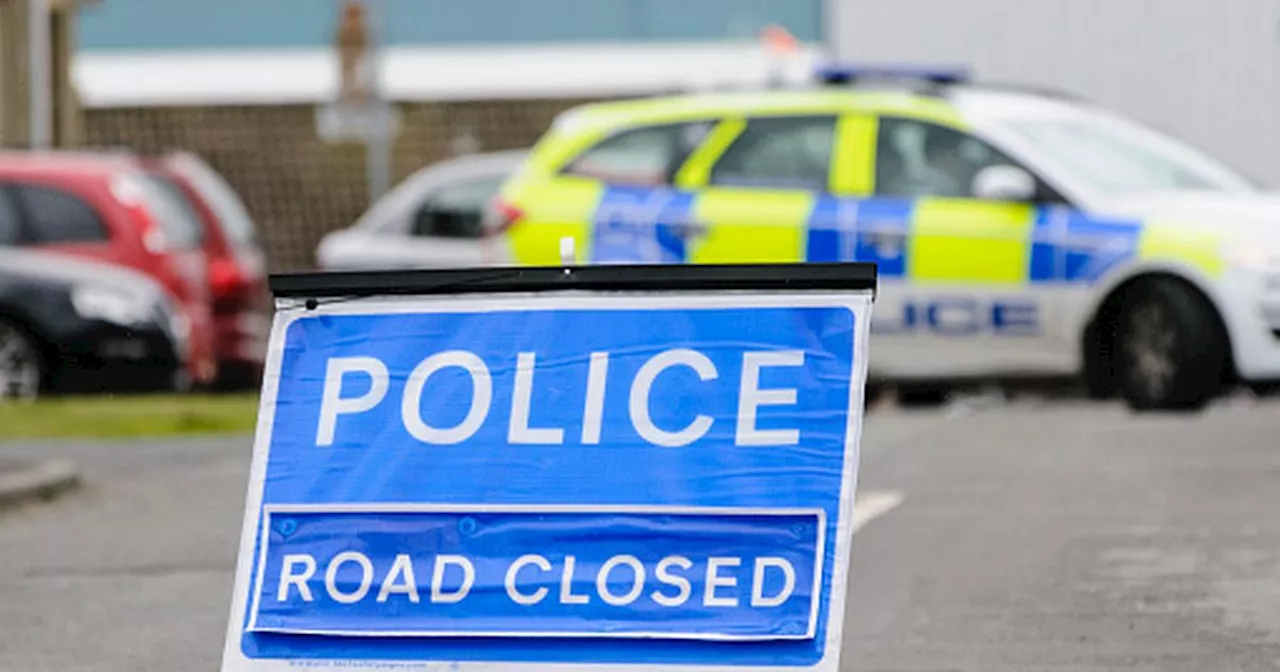 Glasgow street cordoned off as man rushed to hospital with serious injury