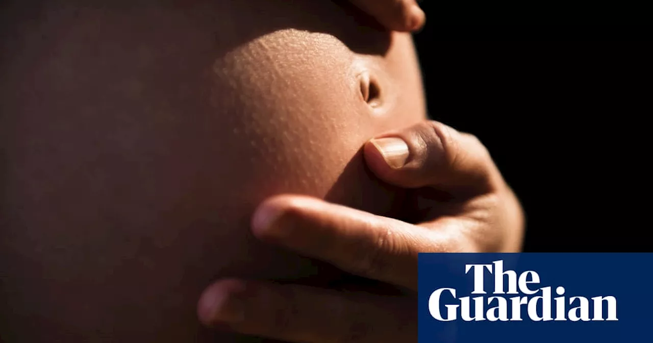 Pregnancy leads to permanent rewiring of brain, study suggests