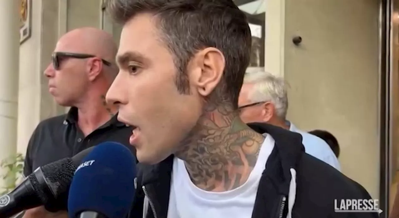 Fedez dimesso dall'ospedale: «Ringrazio i donatori di sangue, senza di loro non sarei qui»