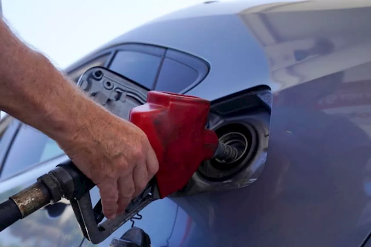 Gas prices down 11 cents in San Antonio in one week, AAA says