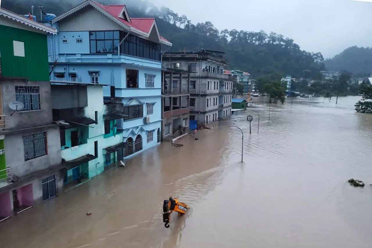 Inde: au moins 40 morts après le débordement d'un lac dans l'Himalaya