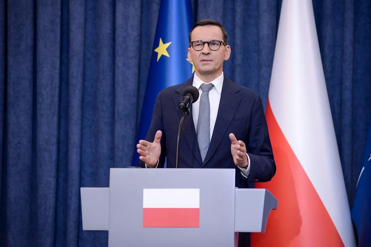 Pologne : avant les législatives, le pouvoir joue la carte anti-migrants et anti-UE