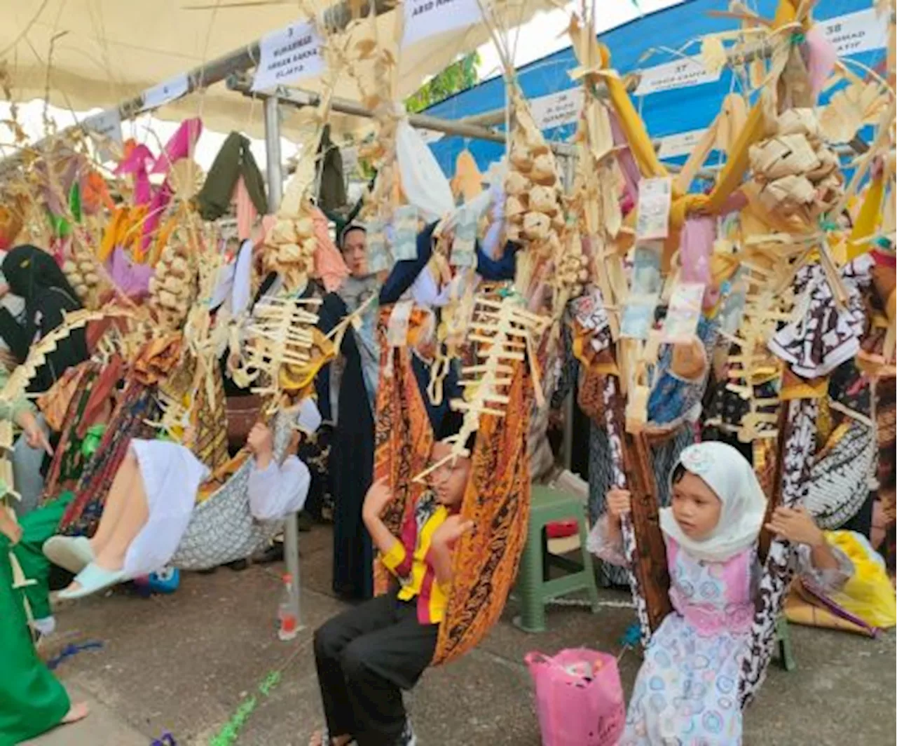 Mengenal Tradisi Baayun Maulid, Salah Satu Warisan Budaya tak Benda Kalsel