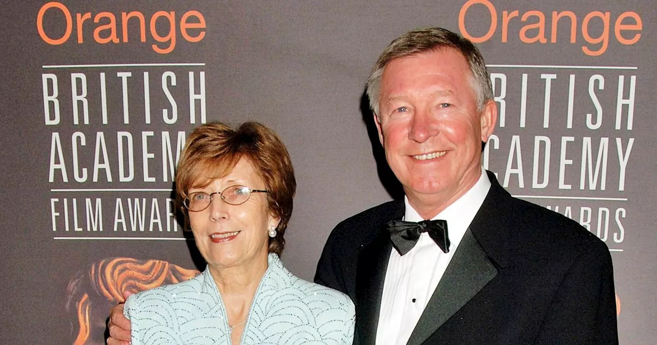 Lady Cathy Ferguson, wife of former Man United manager Sir Alex, has died