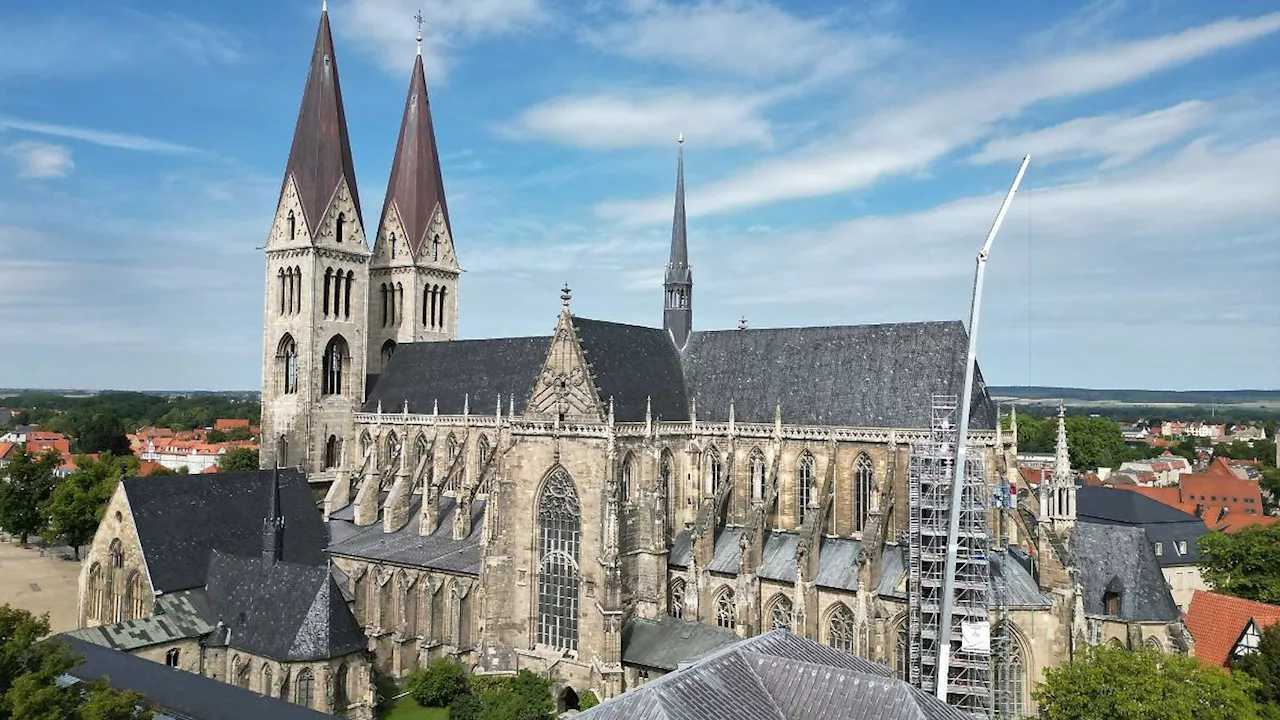 Sachsen-Anhalt: Sanierung: Wieder ungestörter Blick auf Halberstädter Dom