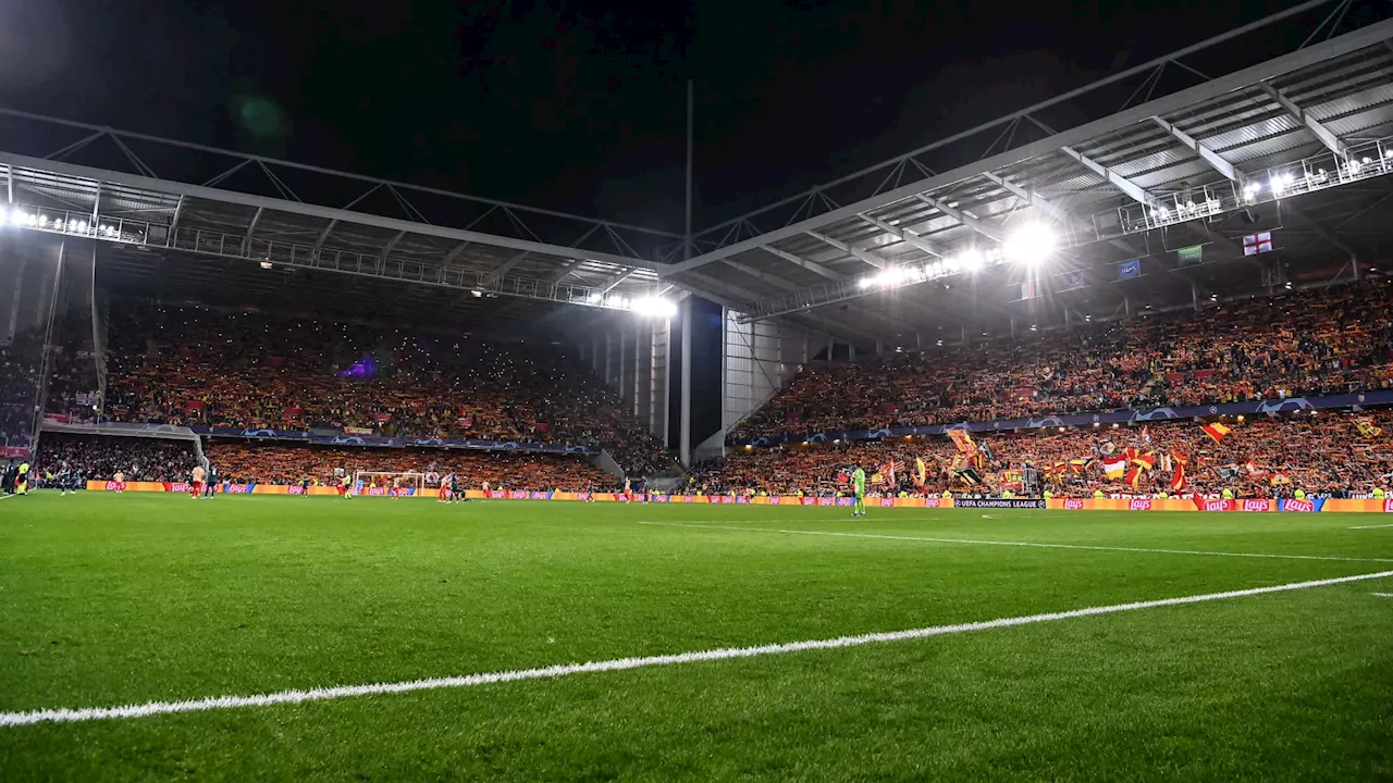 La pelouse du stade Bollaert abîmée à l'acide, à deux jours du derby Lens-Lille