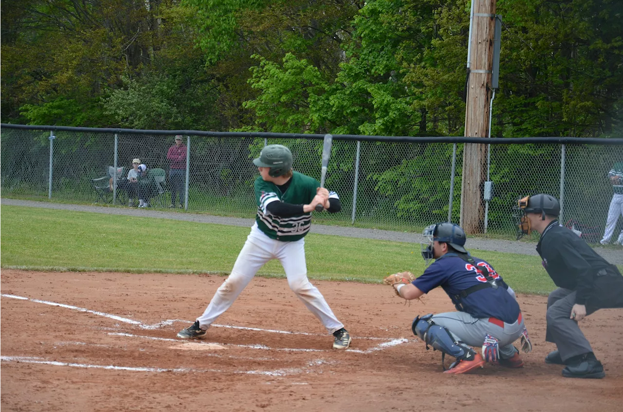 Royals tie NBSBL final series\u003B P.E.I. Islanders host important Game 5 Oct. 8