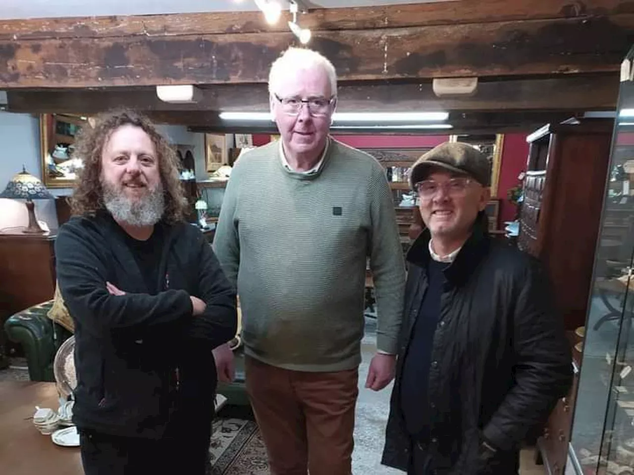 TV's Salvage Hunters drop into Bridgnorth antiques centre - but he misses broadcast