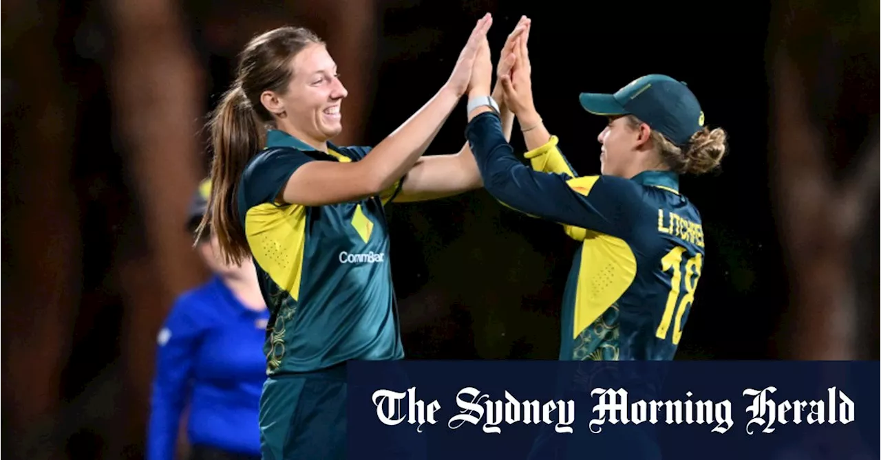 Hayley Matthews threatens before Aussies clinch T20 series