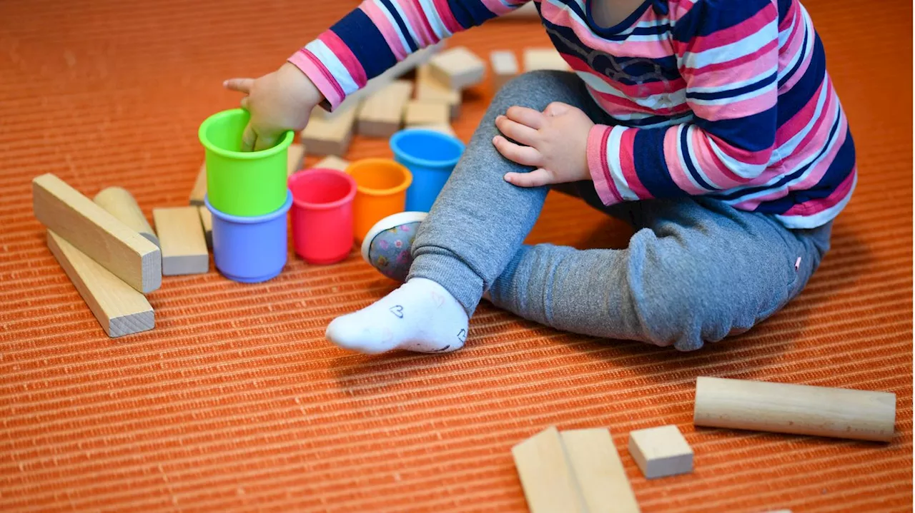 300.000 Kitaplätze für Kinder unter drei Jahren fehlen in Deutschland