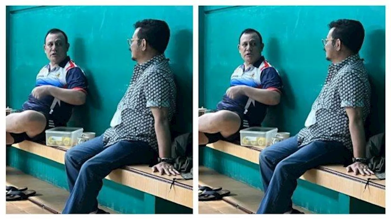 VIRAL Foto Pertemuan SYL dan Firli Bahuri di Mangga Besar, Isi Toples Jadi Sorotan