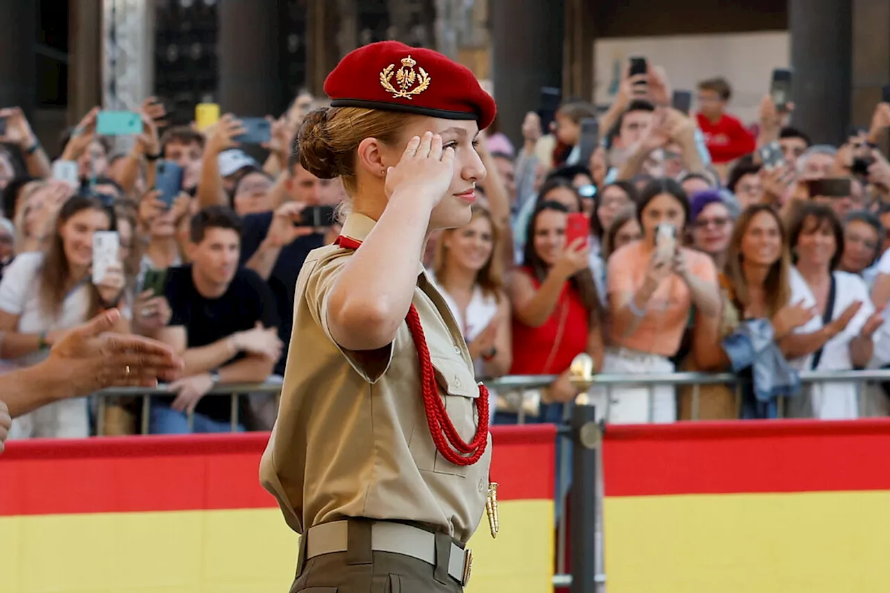 La Princesa Leonor se encomienda a la Virgen del Pilar antes de su jura de bandera