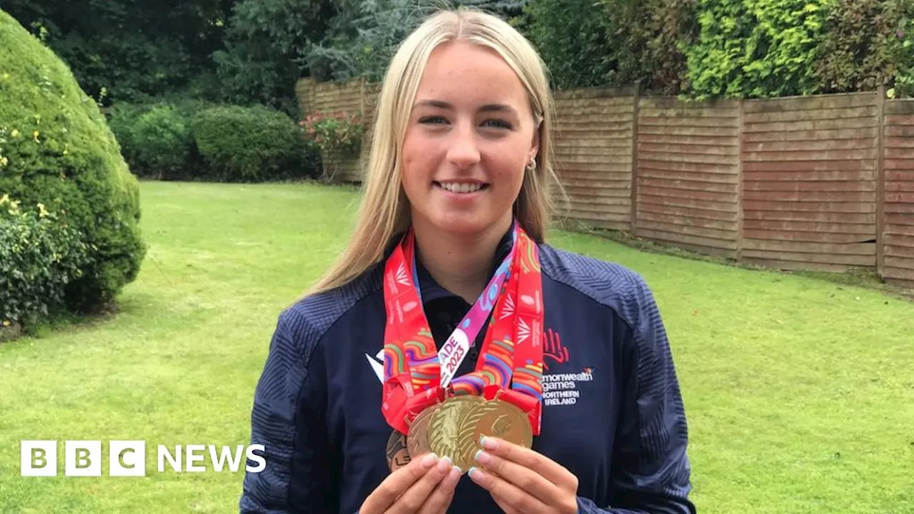 Swimmer Ellie McCartney targets Olympics after Commonwealth gold