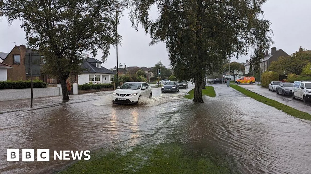 More travel disruption as parts of Scotland flood