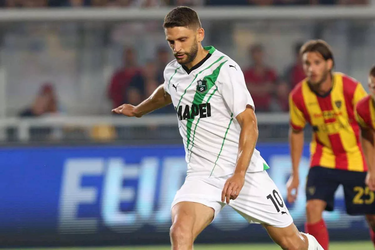 Lecce-Sassuolo, tensione all’intervallo: il gesto di Berardi agli avversari