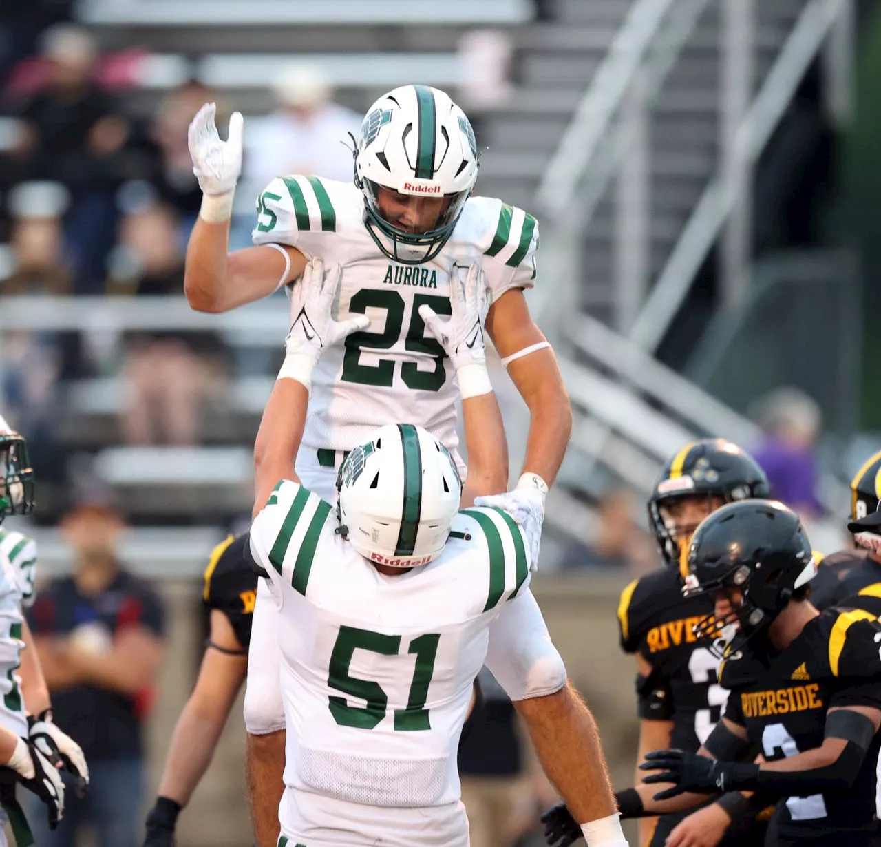 Aurora vs. Kent Roosevelt football: Greenmen stay on course for conference title